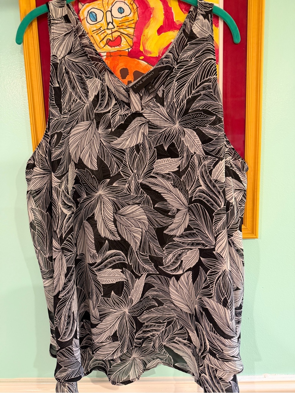 Lane Bryant Preloved Black & White Leaf-Print V-Neck Tank, $15